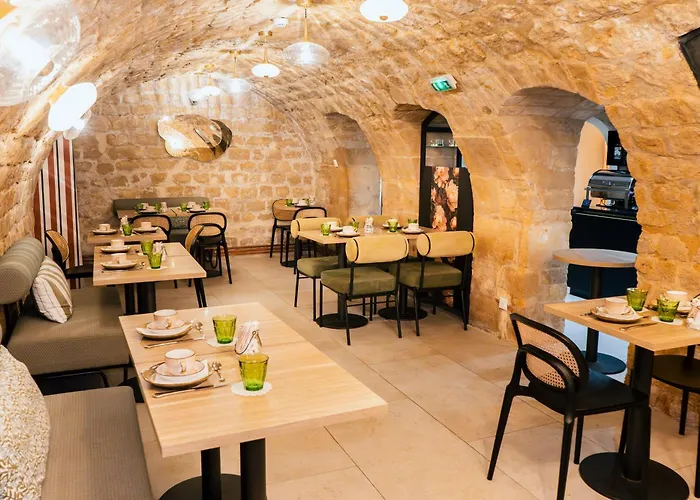 Moris Grands Boulevards Parigi